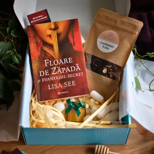 Imagine cu cutia cadou Floare de zapada si evantaiul secretul